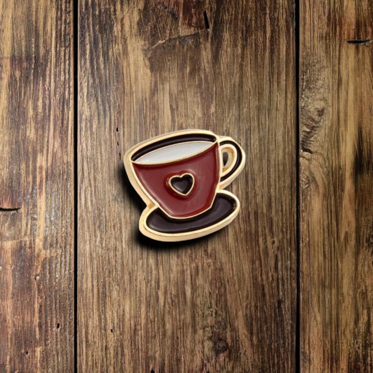 Tasse mit Herz Pin